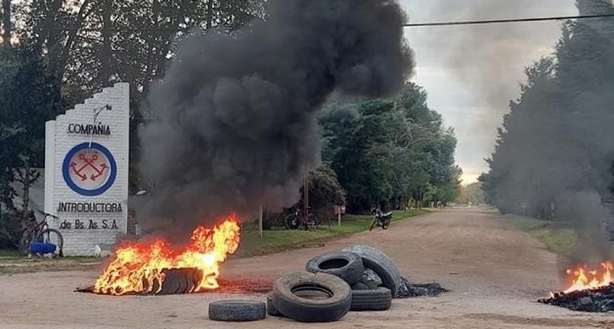 Despidieron a dos trabajadores salineros y se agrava el conflicto: 72 horas de paro