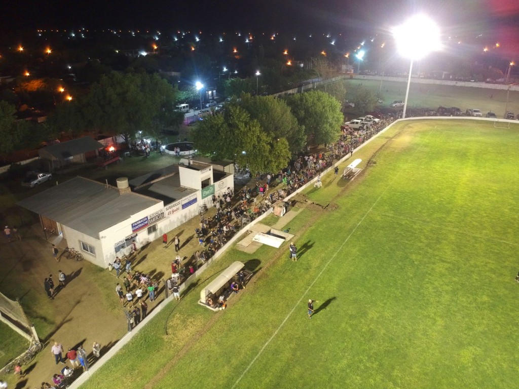 Inauguración de riego e iluminación del estadio Manuel A. Nieto, CAP